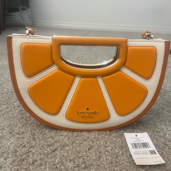 kate spade Handbags - Kate Spade Crossbody
